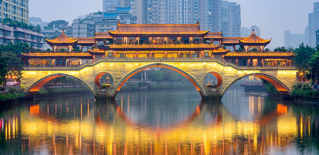 Chengdu, Bridge and River